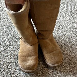 UGG Tan Women's boots 8